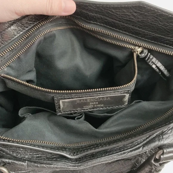 💯NEW & Authentic Balenciaga Neo Cagole City Lambskin Leather Tote Bag‼️ - Picture 13 of 14